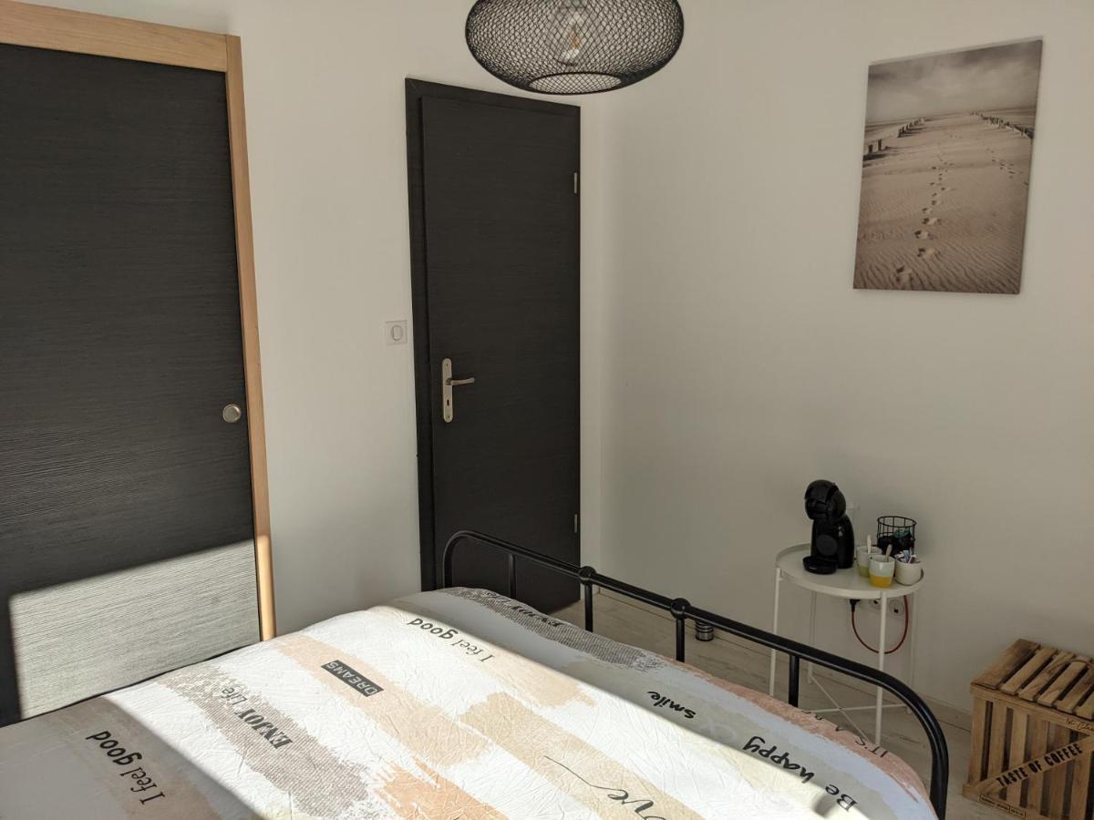 Chambre double indépendante NATURALE au sein du domaine PASSELOUP Porte Des Pierres Dorees Exterior foto
