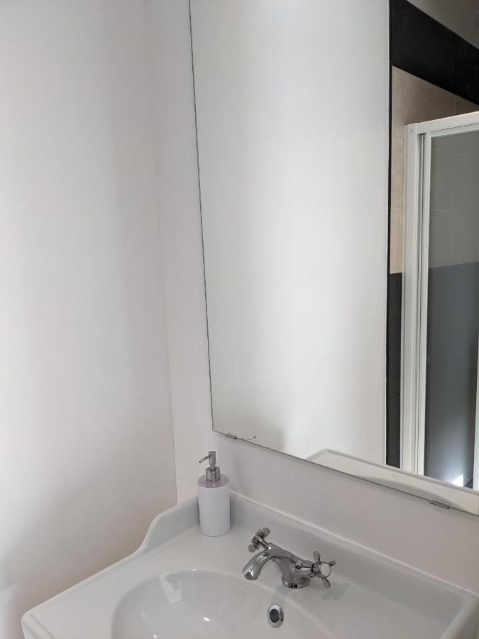 Chambre double indépendante NATURALE au sein du domaine PASSELOUP Porte Des Pierres Dorees Exterior foto